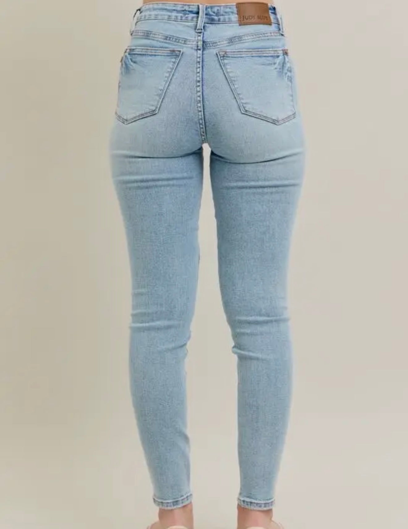 Vintage Wash Skinny Jeans
