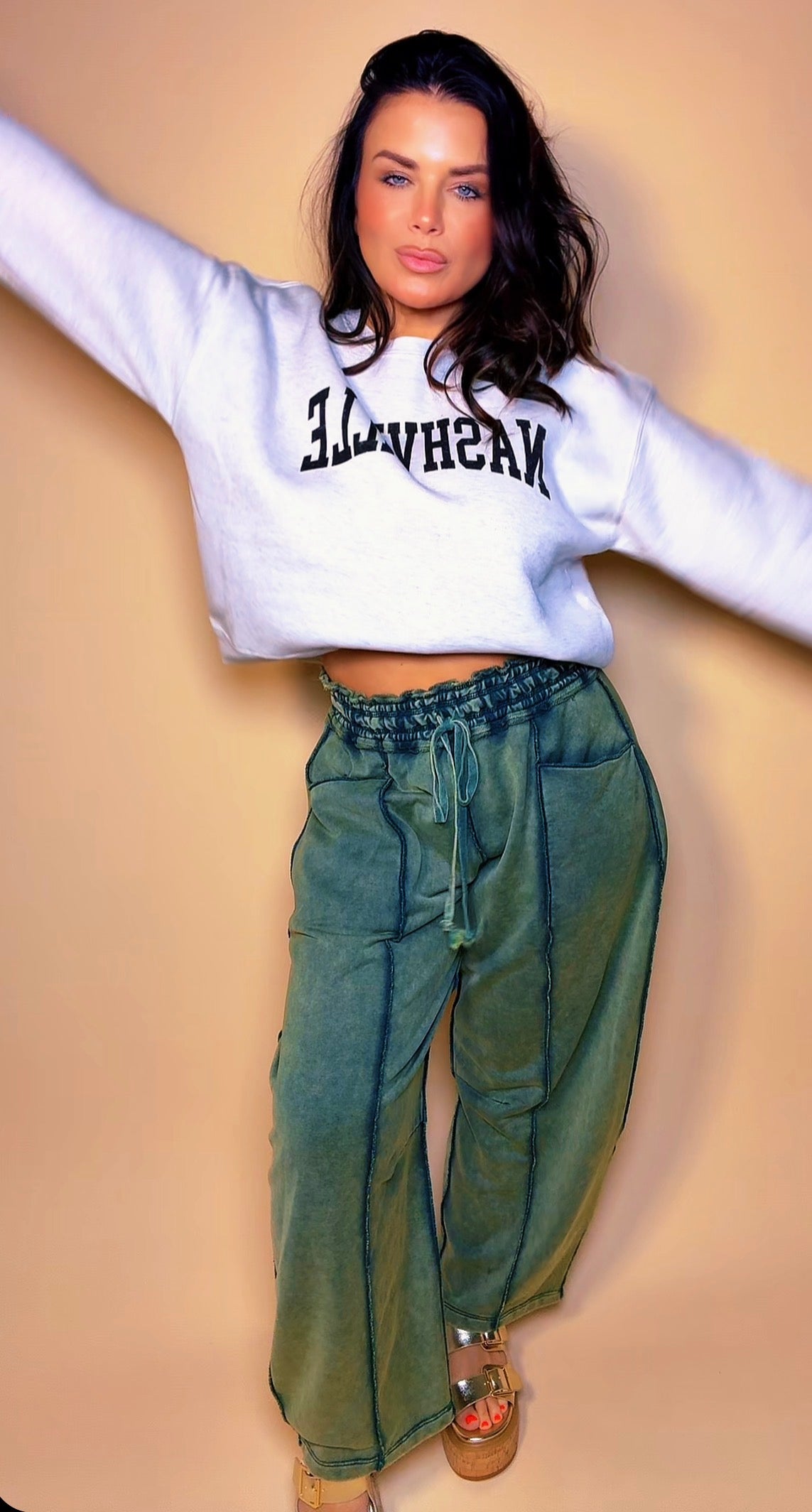 Unbothered Chill Barrel Pull On Pants