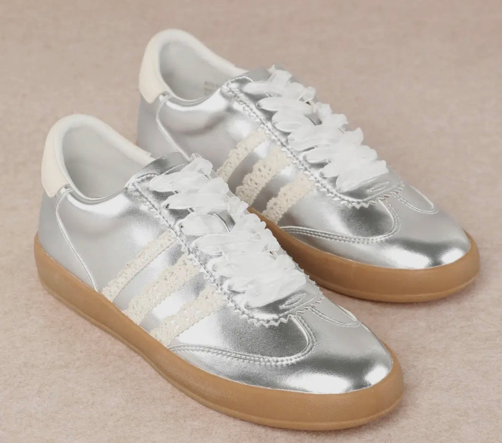 Romantic Lace Metallic Shoes