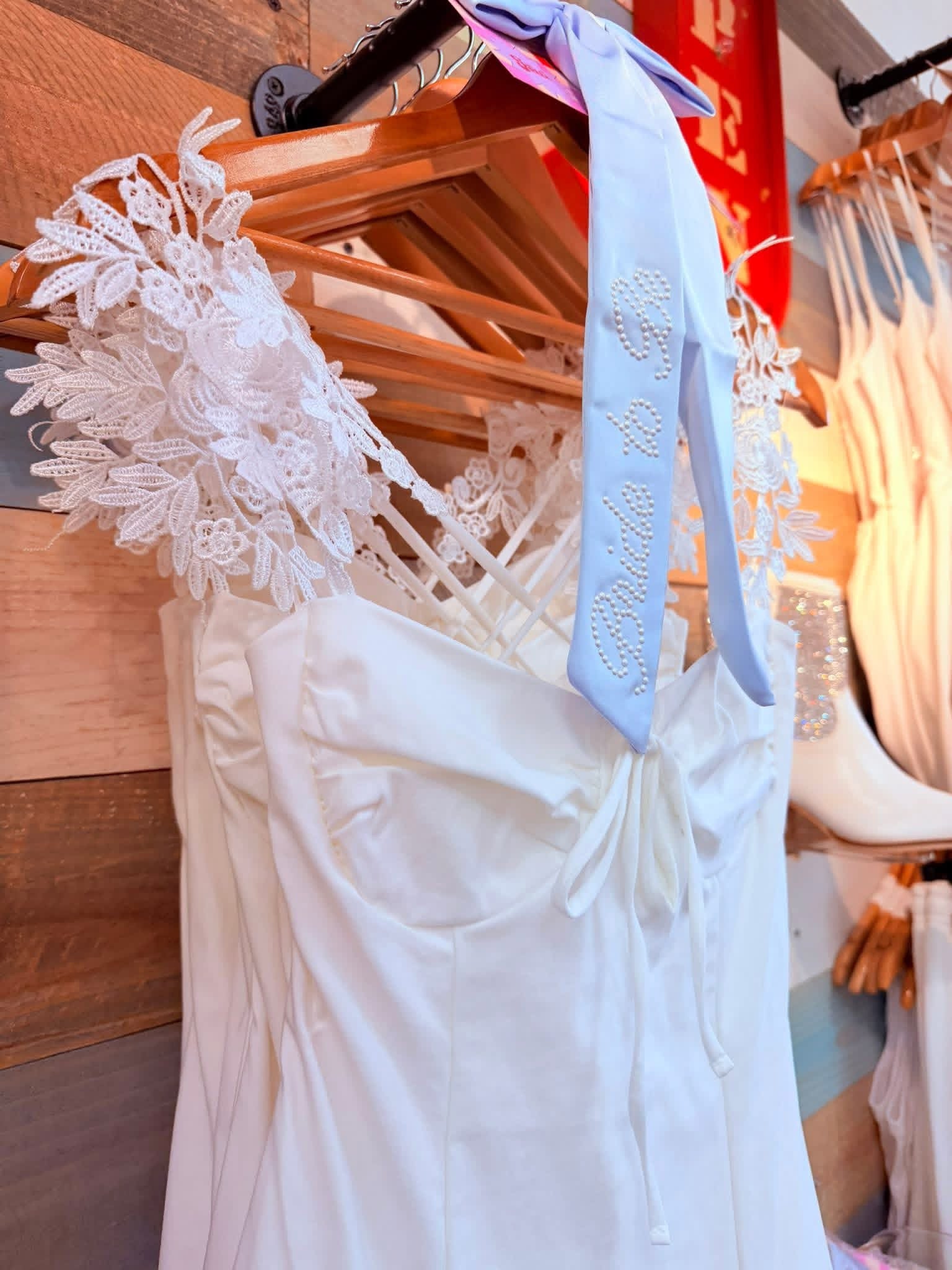 Bride To Be Bow