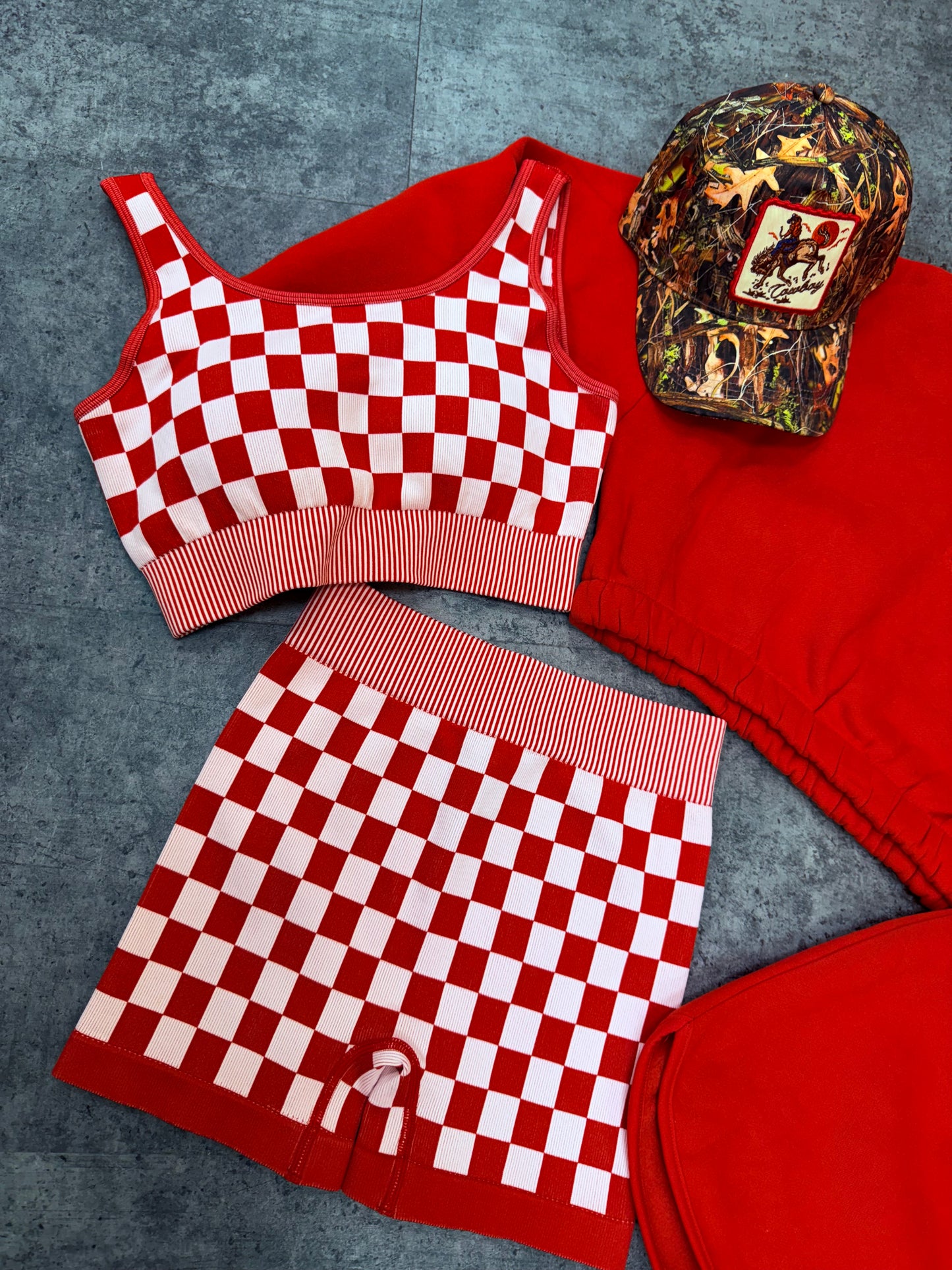 Red Checkered Set