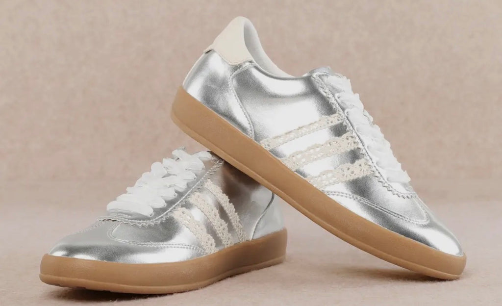 Romantic Lace Metallic Shoes