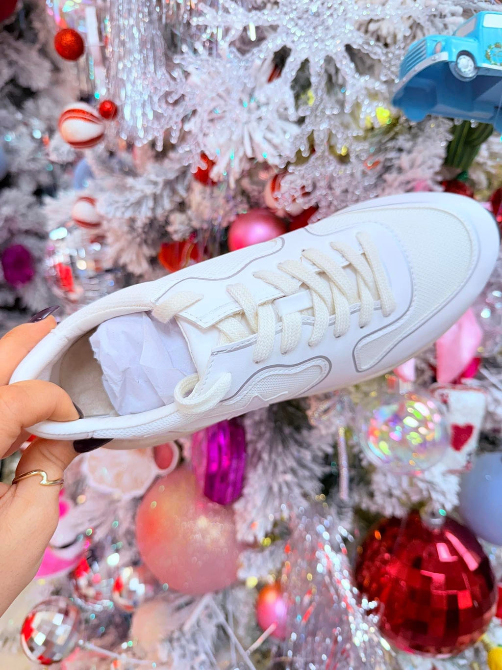 White Sands Star Sneaker