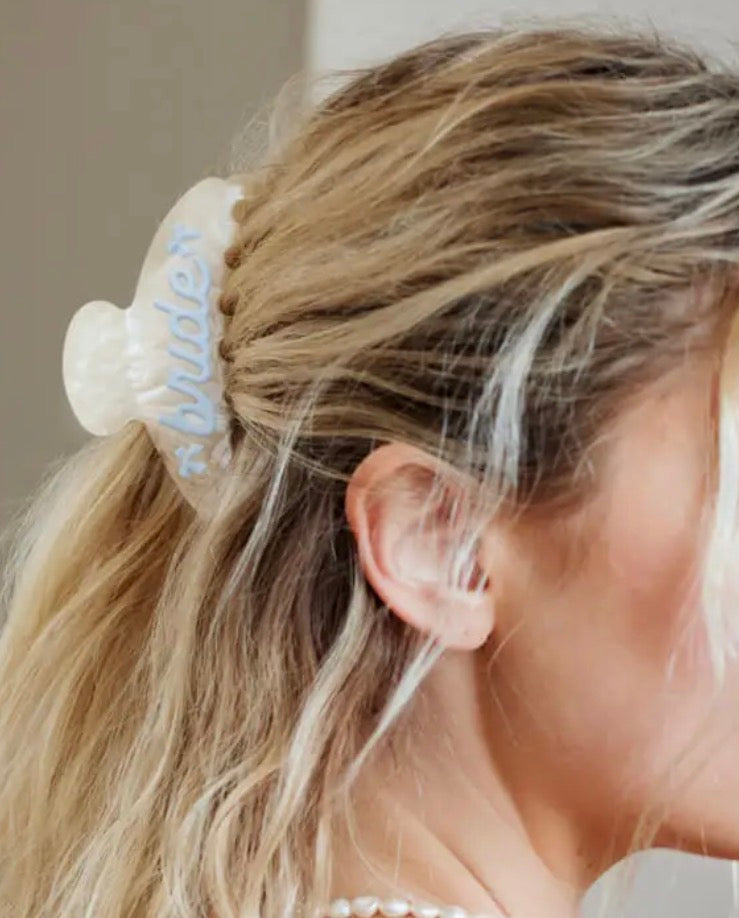 Bride Clip