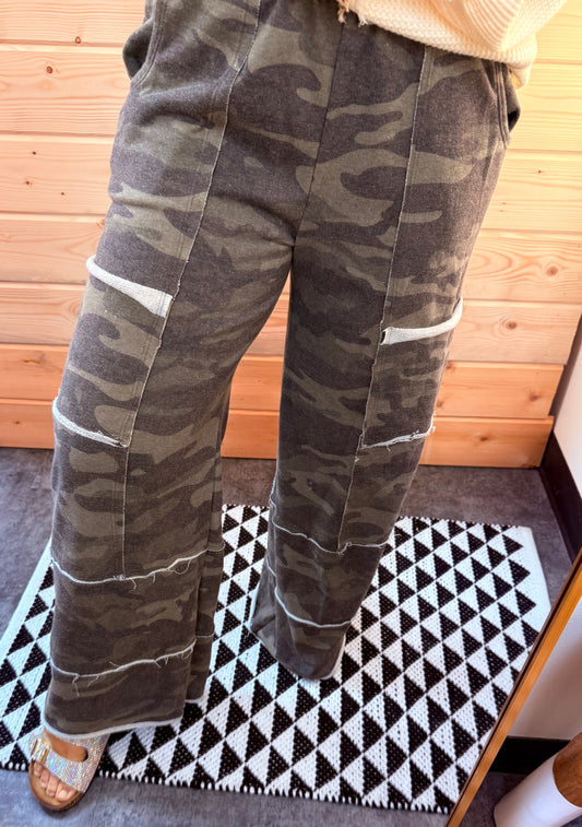 Camo Canyon Flares