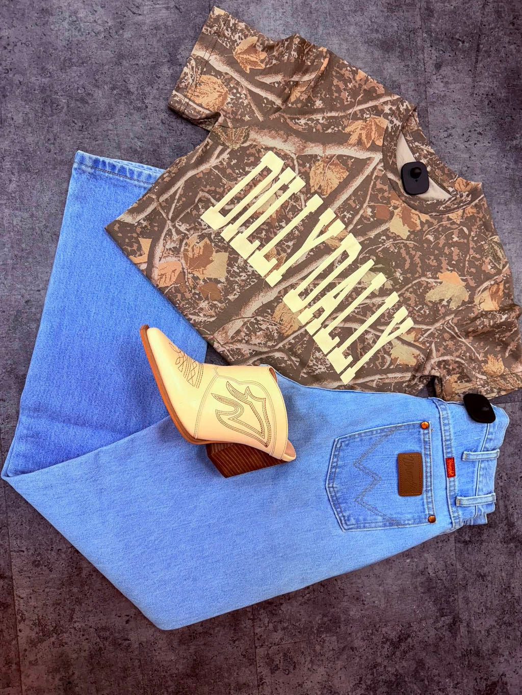 The Dilly Dally Camo Tee