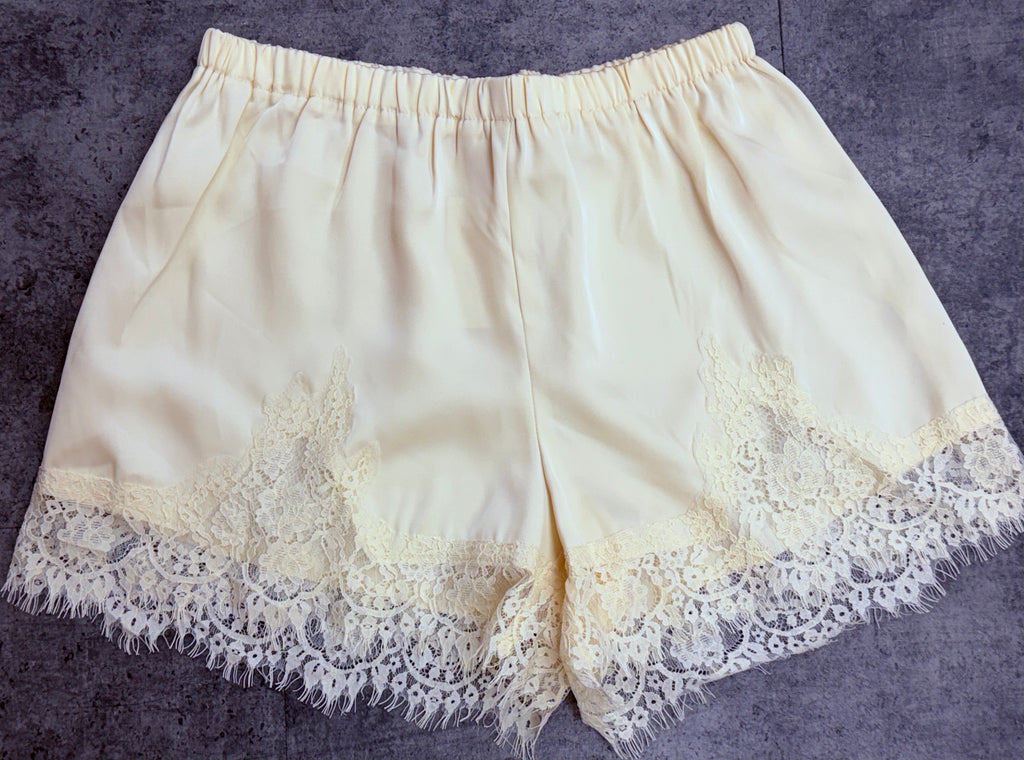Sweet Southern Lace Shorts