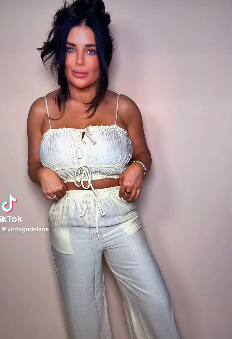 Ivory Escape Set