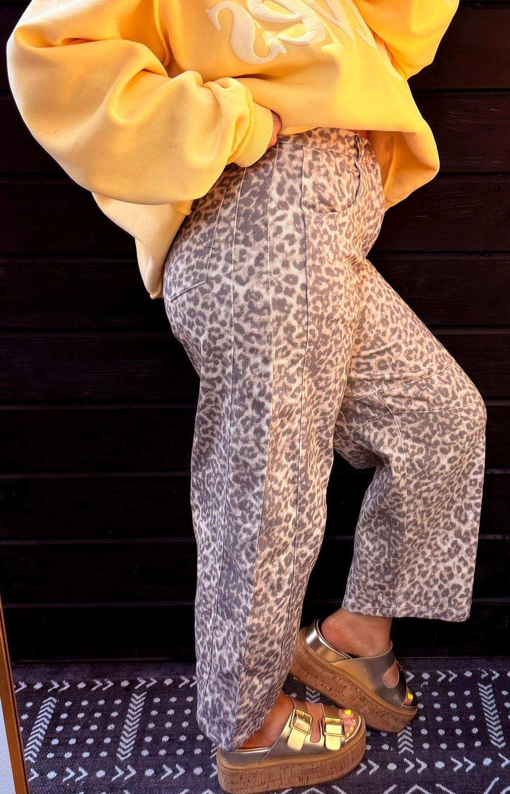Wild Side Barrel Jeans