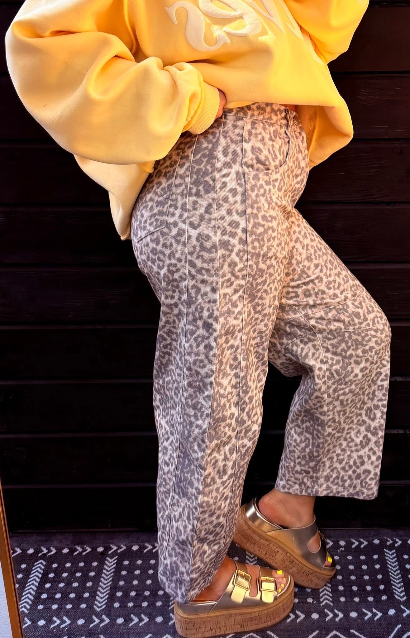 Wild Side Barrel Jeans